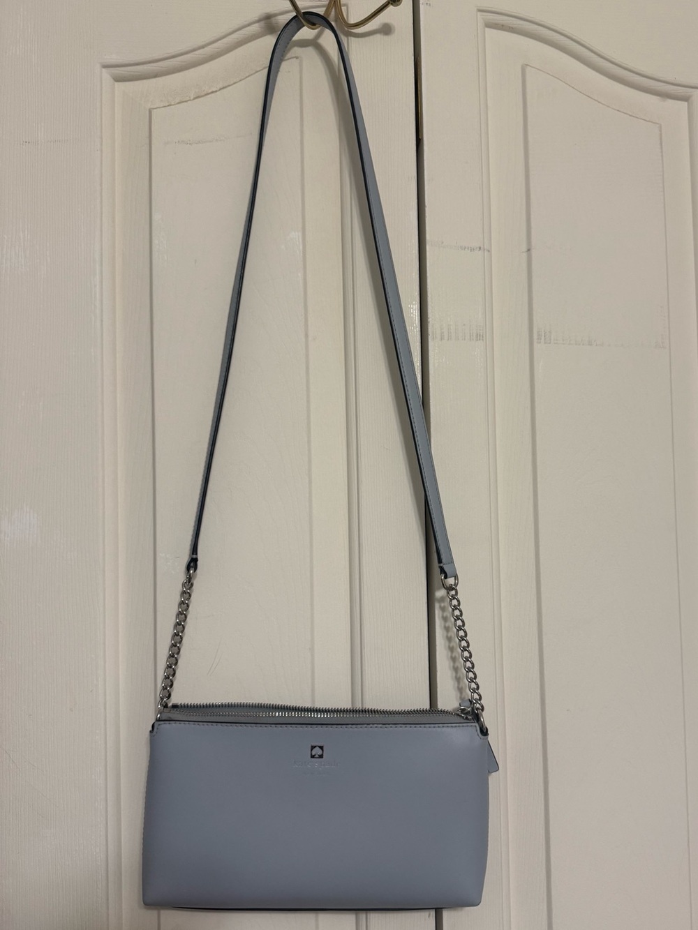 Kate Spade Powder Blue Leather Crossbody Bag with Chain Strap - Picture 4 of 4